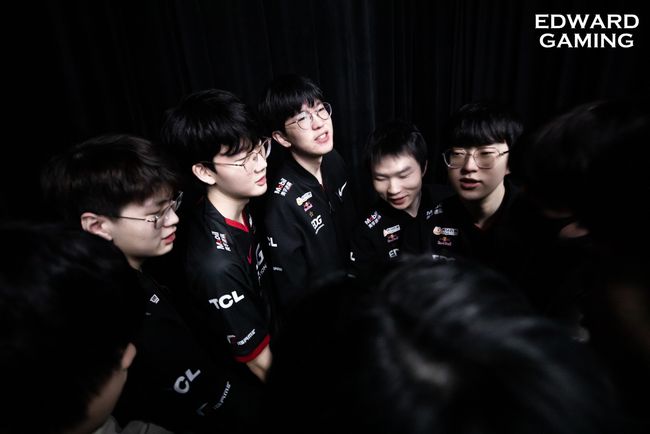 的崛起提供 的崛起提供