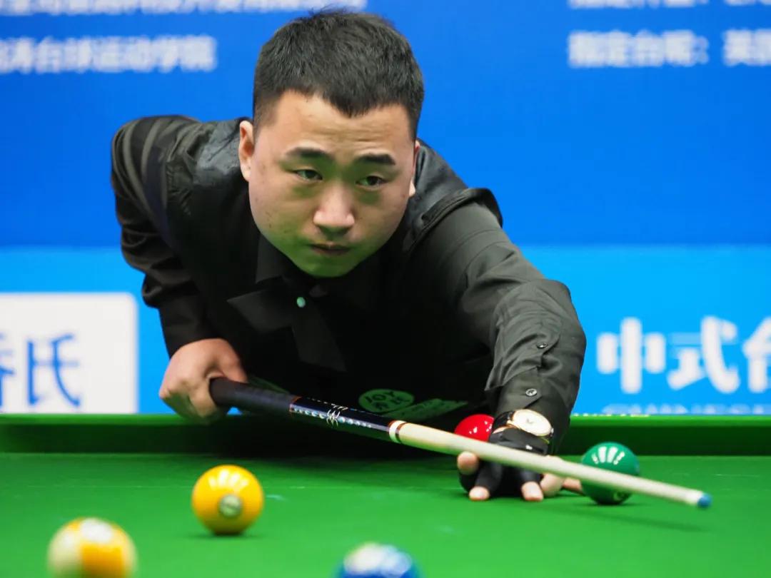 受关注的球 受关注的球