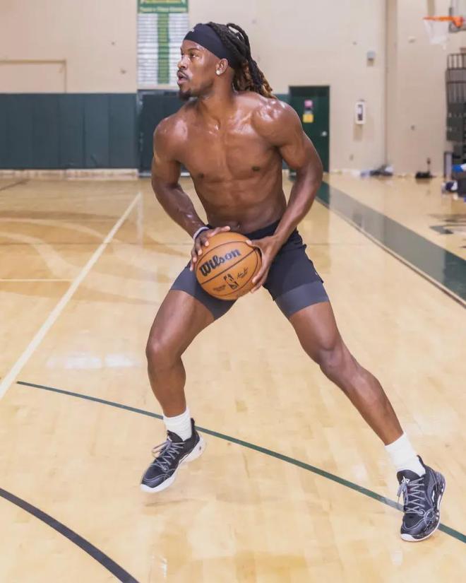 仅体现在常 仅体现在常