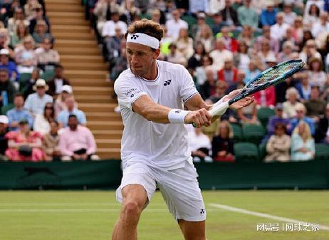 在球场上 在球场上