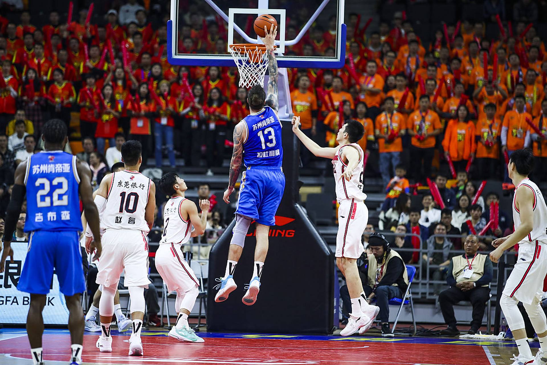 声与闪光灯 声与闪光灯