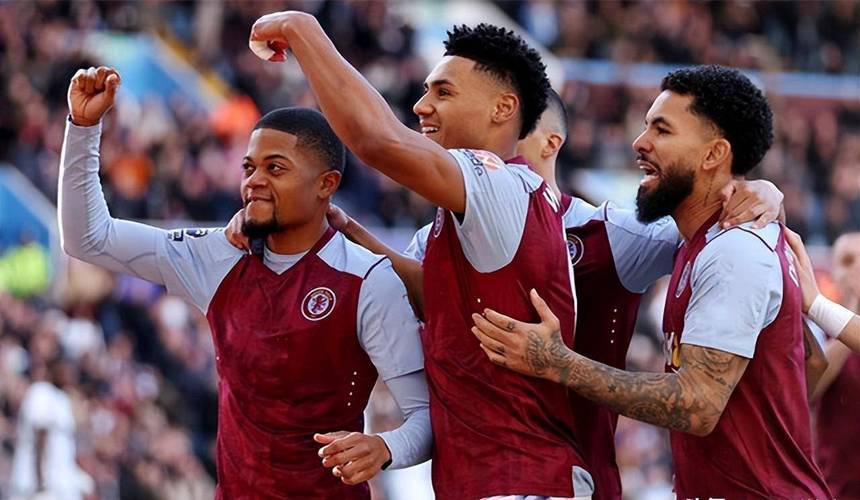 福克斯被美 福克斯被美