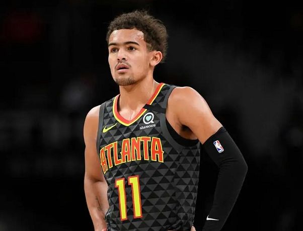 场与左脚中 场与左脚中