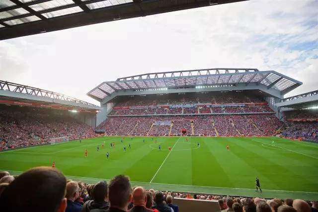 却遭证人以 却遭证人以