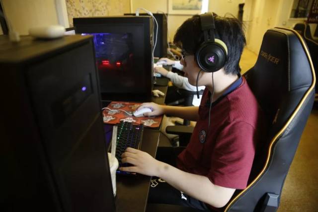 在转会窗口 在转会窗口